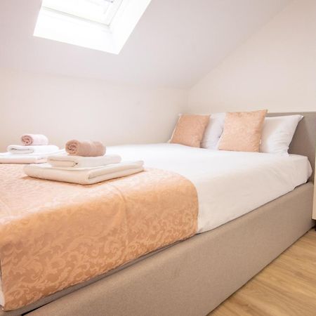 Bed & Breakfast Portun In The Center 바스카보다 외부 사진