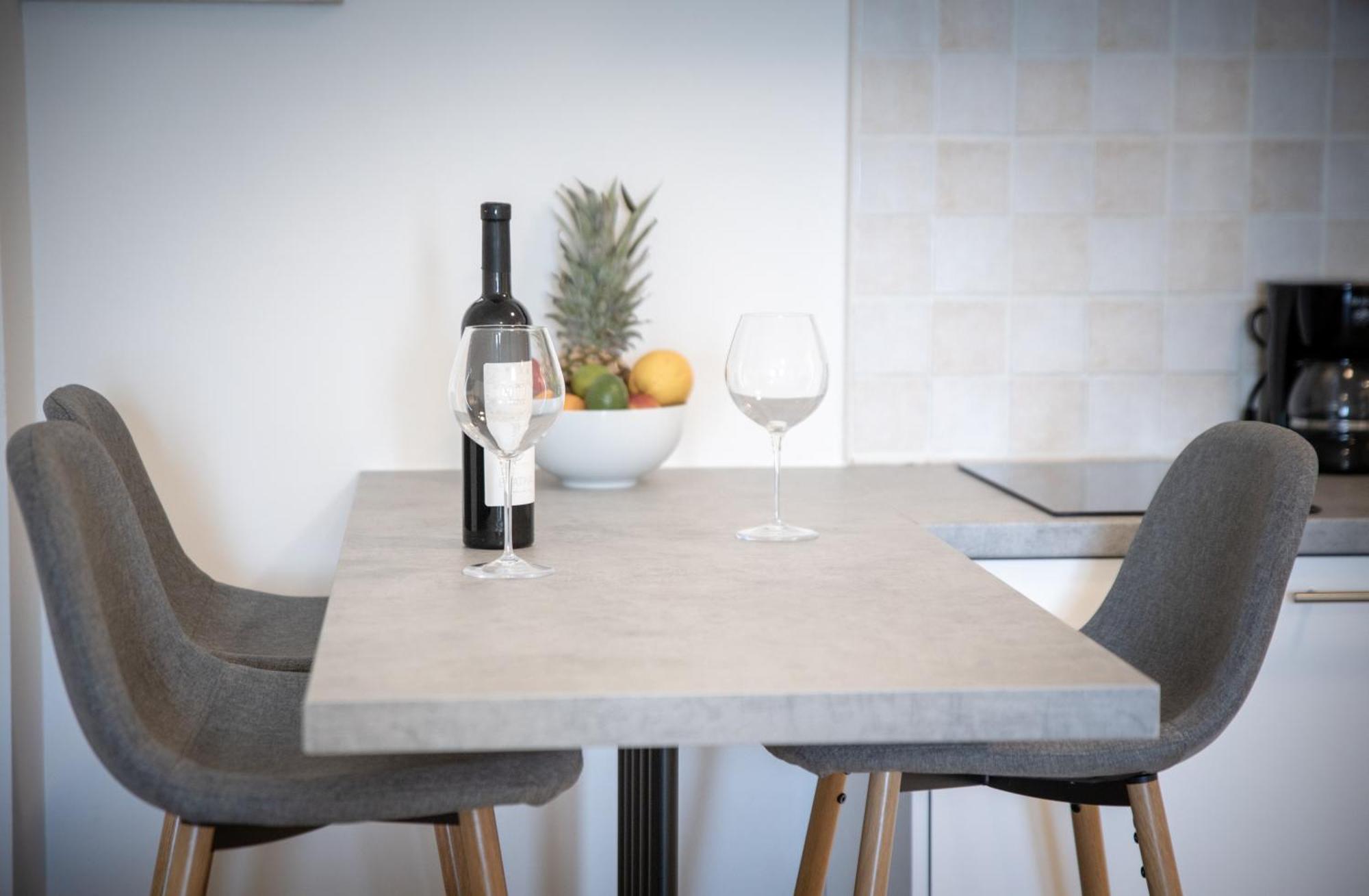 Bed & Breakfast Portun In The Center 바스카보다 외부 사진