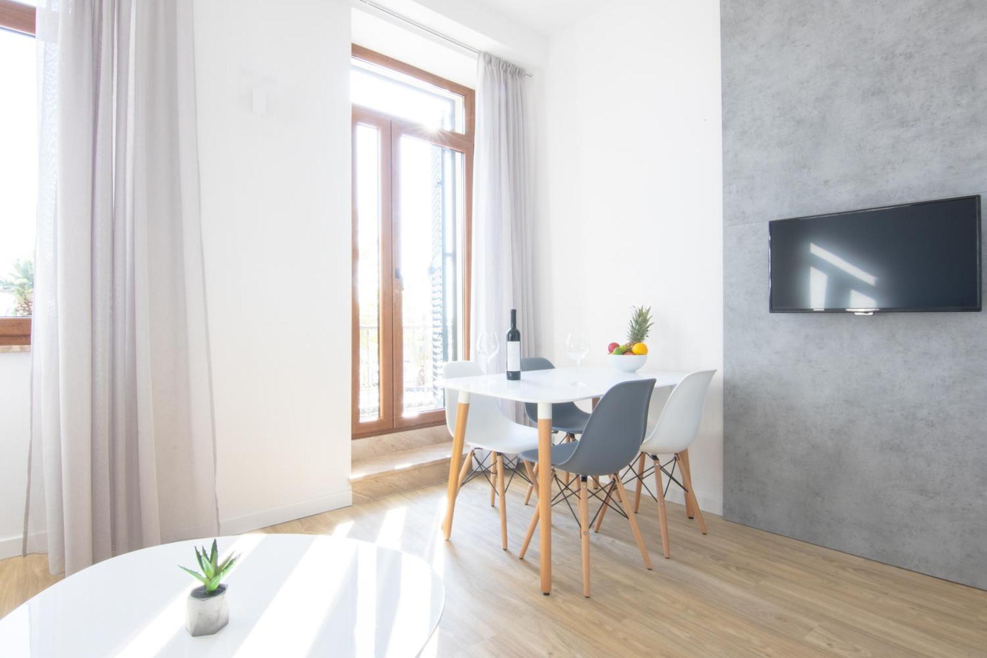 Bed & Breakfast Portun In The Center 바스카보다 외부 사진
