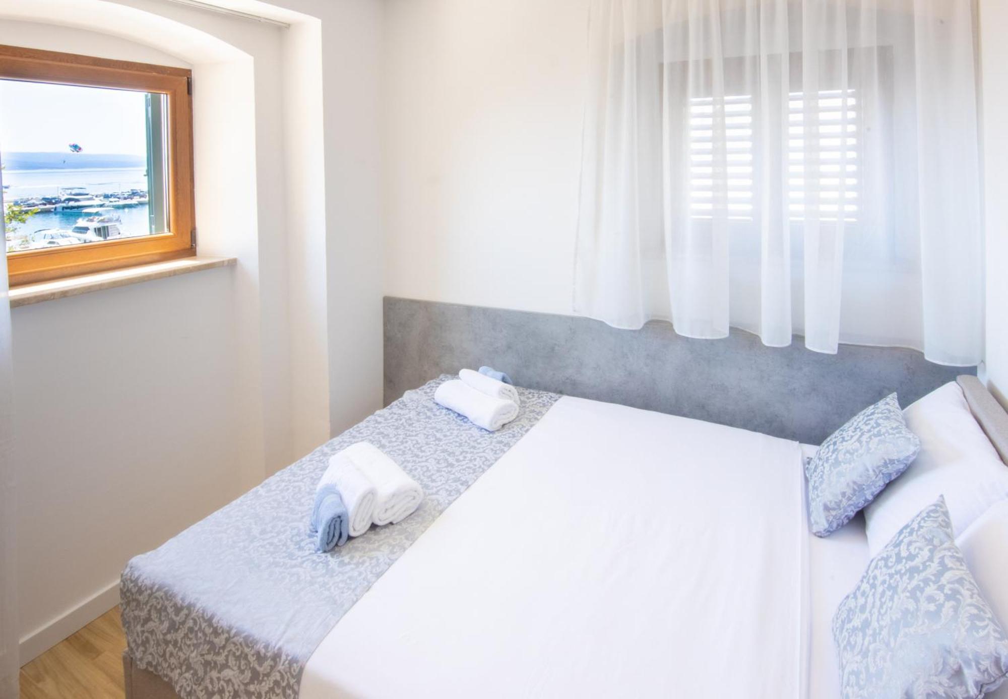 Bed & Breakfast Portun In The Center 바스카보다 외부 사진