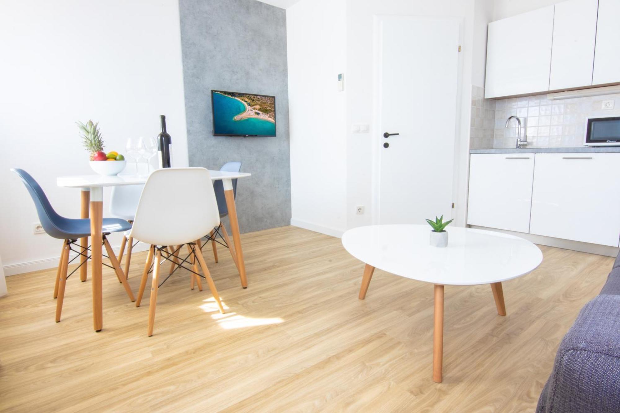 Bed & Breakfast Portun In The Center 바스카보다 외부 사진